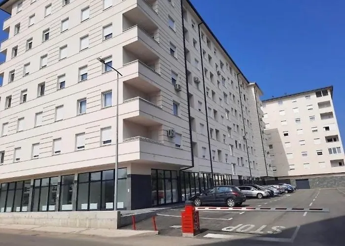 Hedonist Centar 7 Luxury Apartments