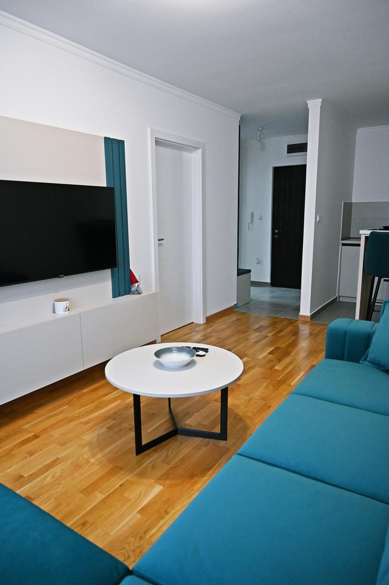 Hedonist Centar 7 Luxury Doboj